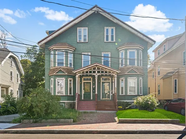 16 Mayfair St, Roxbury, MA 02119