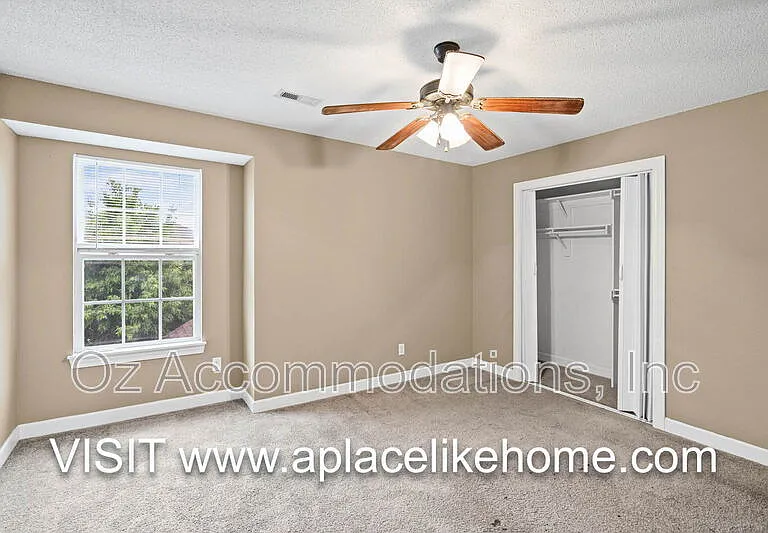 805 SW Imperial Ln — Photo 16