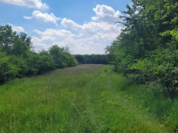 18 W State Rd, Delphi, IN 46923
