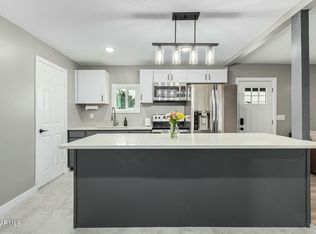 1425 N 64th St, Mesa, AZ 85205