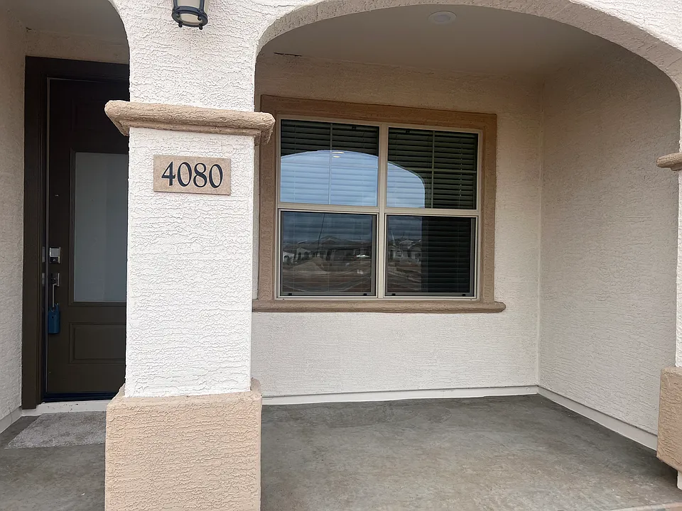 4080 E Amoroso Dr