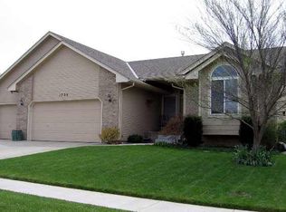 1725 S Pine Grove Ct, Derby, KS 67037