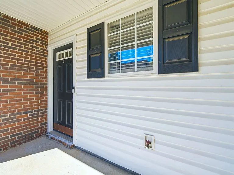 11112 Saintsbury Pl — Photo 4