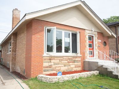 2318 E 83rd St, Chicago, IL, 60617