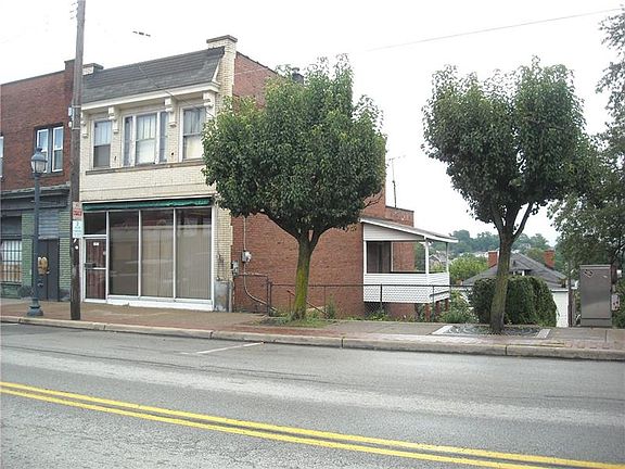 2nd image of 2917 Brownsville Rd