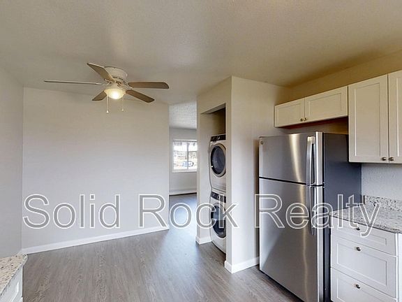 3rd image of 1027 Westmoreland Rd APT 3