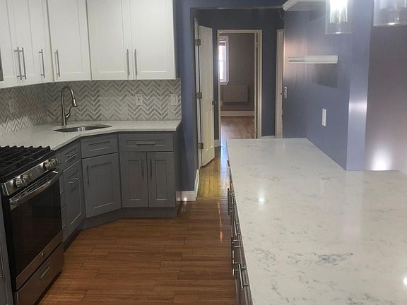 2nd image of 967 E 79th St Floor 1