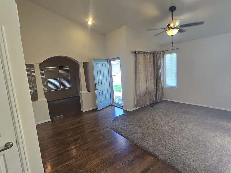 4106 S Granby Cir — Photo 1