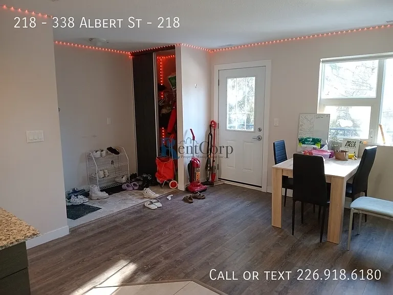 218-338 Albert St #218 — Photo 20