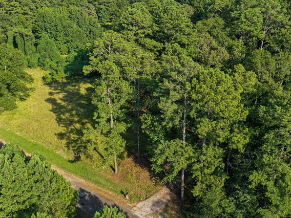 8400 Anderson Rd, Edwards, MS 39066