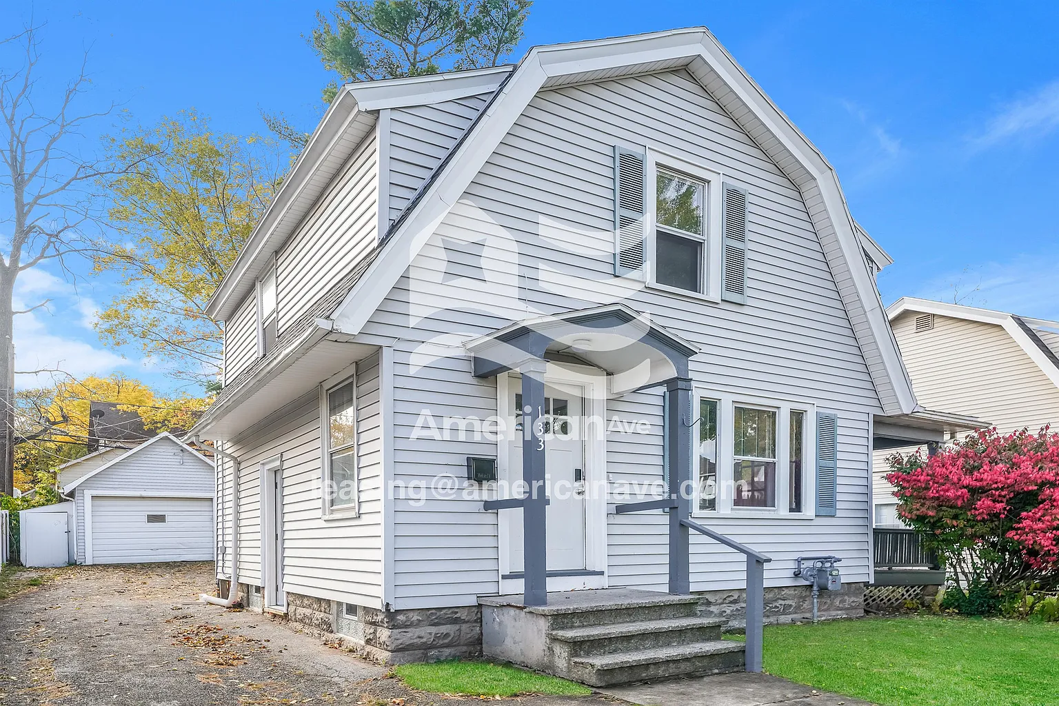 133 Rand St photo 1