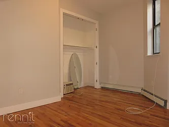 Rented by Rennit Inc.