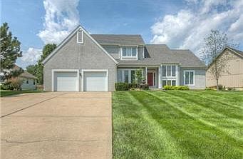 4th image of 904 W 120th St