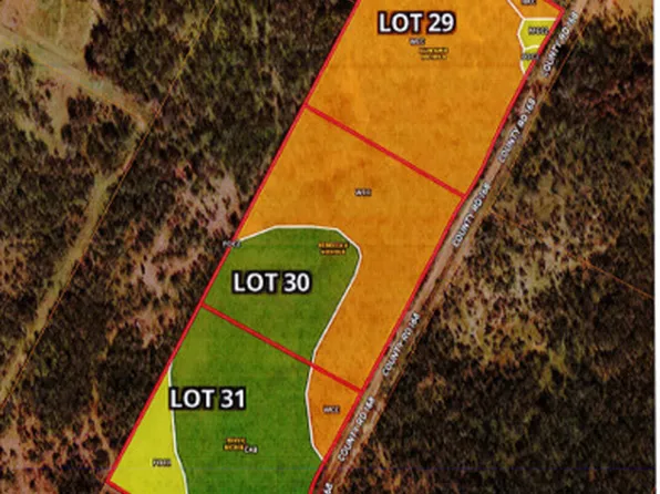 1092 County Road 168, Floresville, TX 78114