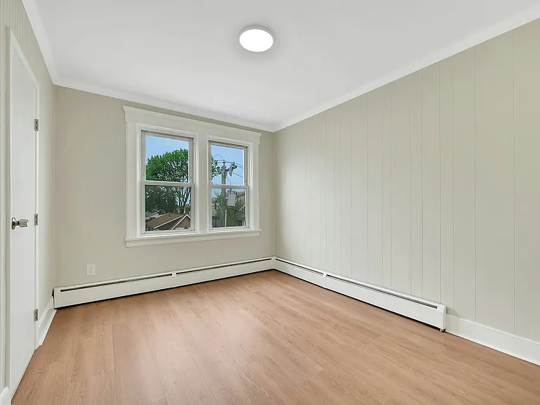 20 Hanover St #3 — Photo 5
