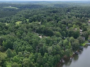 533 Sleepy Hollow Ct, Tamassee, SC 29686
