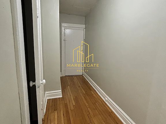 3rd image of 2 Columbia Ave #4033