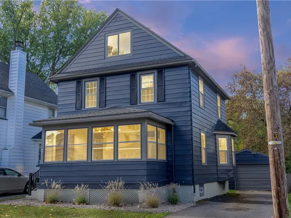 9 Alonzo St, Rochester, NY 14612