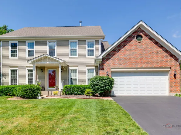 108 Brook Hill Ln, Vernon Hills, IL 60061