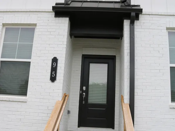 95 Constitution Ave, Pendergrass, GA 30567