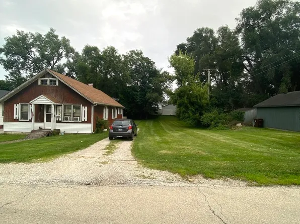 12 Jessie St, Joliet, IL 60433