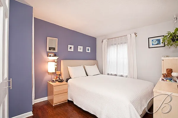 Sold by Bellmarc Realty | media 9