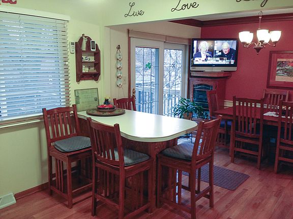Kitchen/Dining