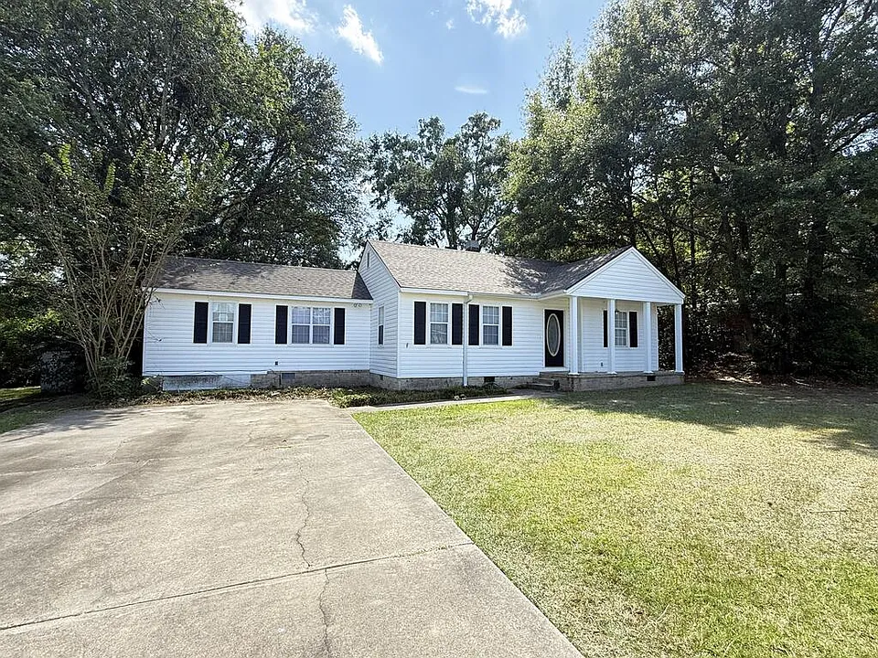 109 Highland Ave