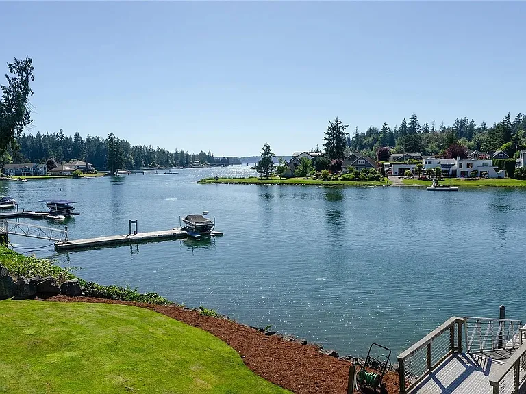 7702 Ray Nash Dr NW — Photo 3