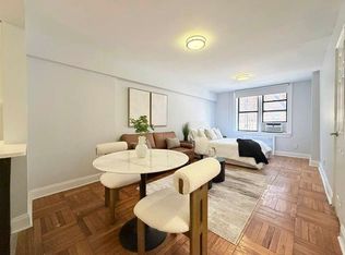 130 E 18th St #4J, Brooklyn, NY 11226