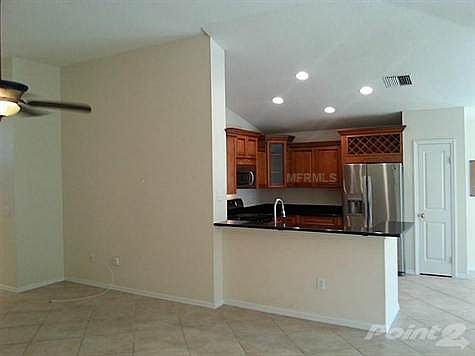 4th image of 11834 Derbyshire Dr