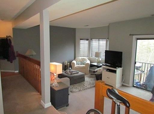 3rd image of 119 Tall Oaks Dr Unit D