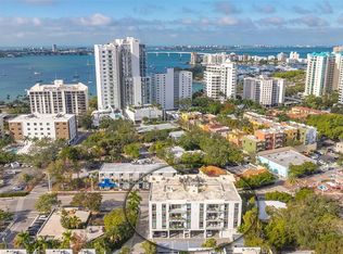 635 S Orange Ave #304, Sarasota, FL 34236