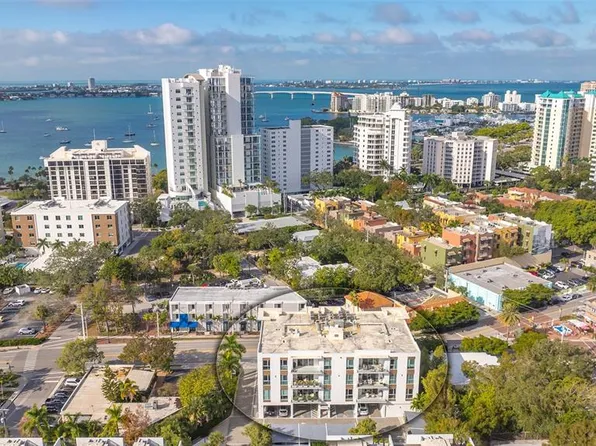 635 S Orange Ave #304, Sarasota, FL 34236