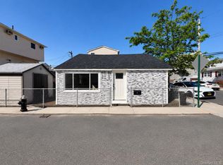 11 Ivan Court, Brooklyn, NY 11229