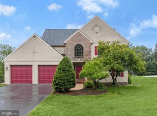 1020 Woodridge Rd, Red Lion, PA 17356