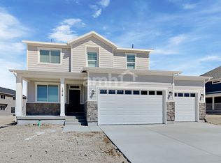 1218 N Golden Spoke Dr, Spanish Fork, UT 84660