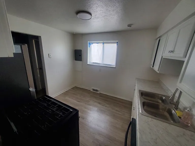 23756 Banbury Cir #15 — Photo 24