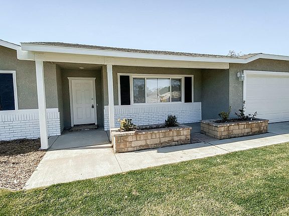 2nd image of 40325 177th St E