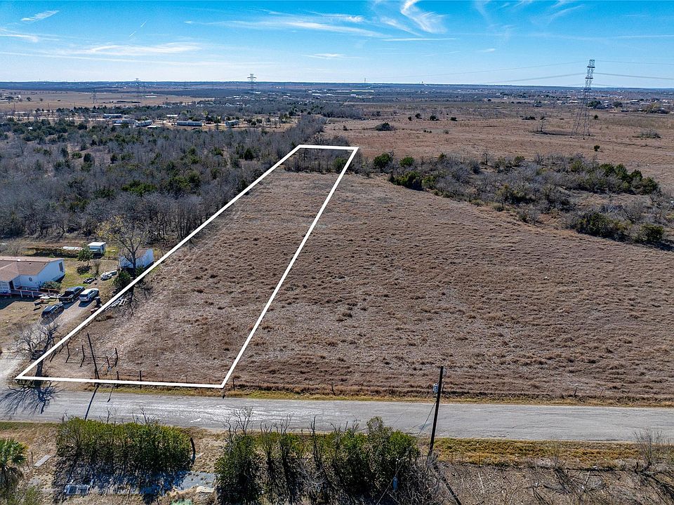 1st image of 7 Schubert Ln