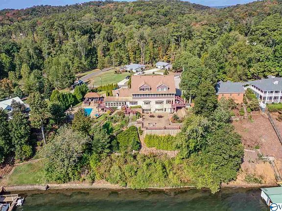3rd image of 3590 Buck Island Dr