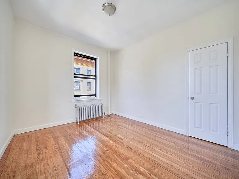 370 Fort Washington Ave #403 — Photo 15