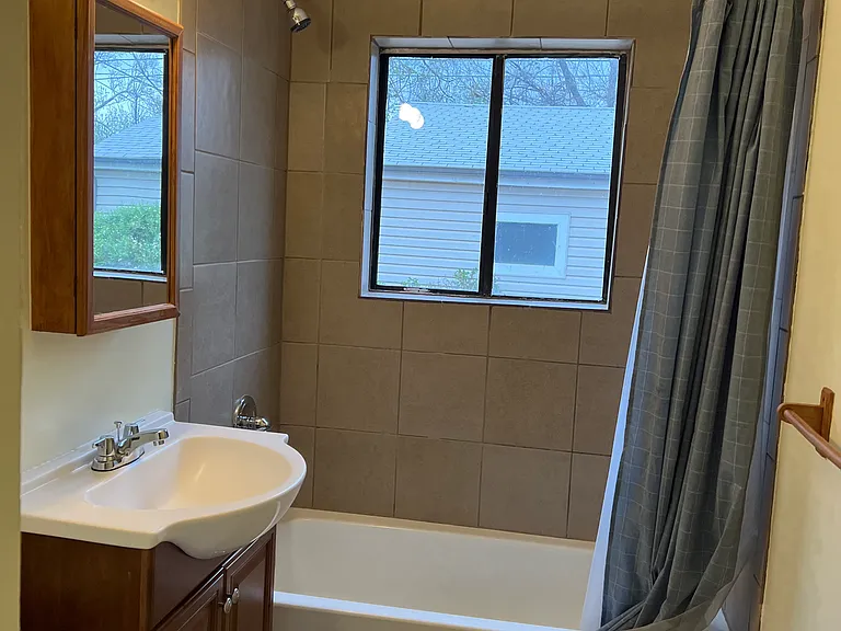 1295 S Forest St — Photo 8