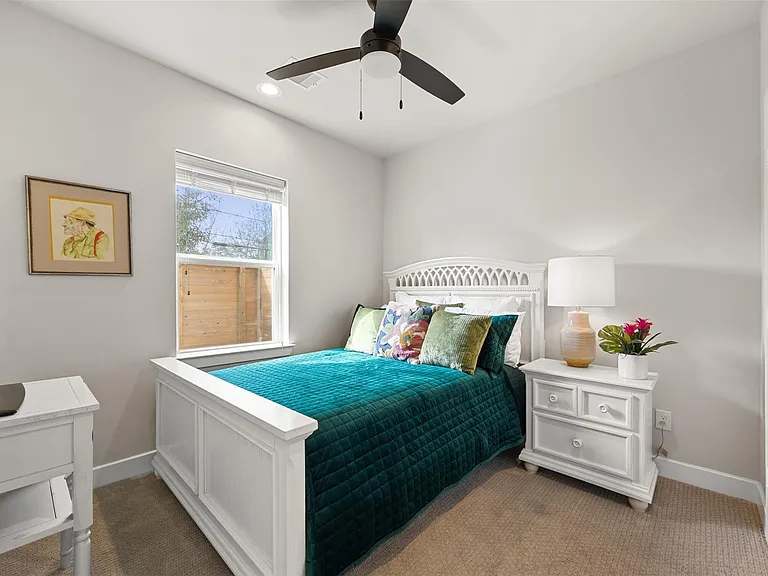 2323 Warhol Way — Photo 24