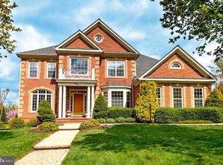 204 Lawson Rd SE, Leesburg, VA 20175