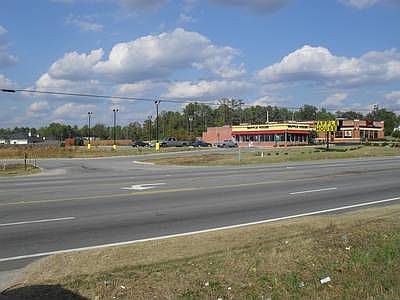 5th image of 3901 Hwy 80 W