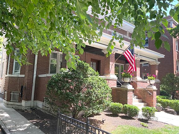 4th image of 1446 W Summerdale Ave