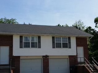 5201-B Collier Ct, Jefferson City, MO 65109