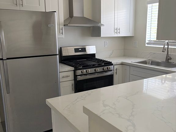 3rd image of 4152 Alabama St APT 8
