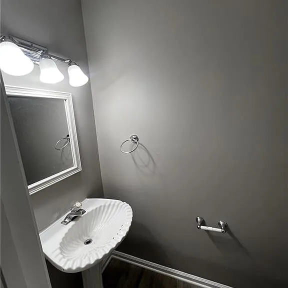 5220 Afton Way SE — Photo 8